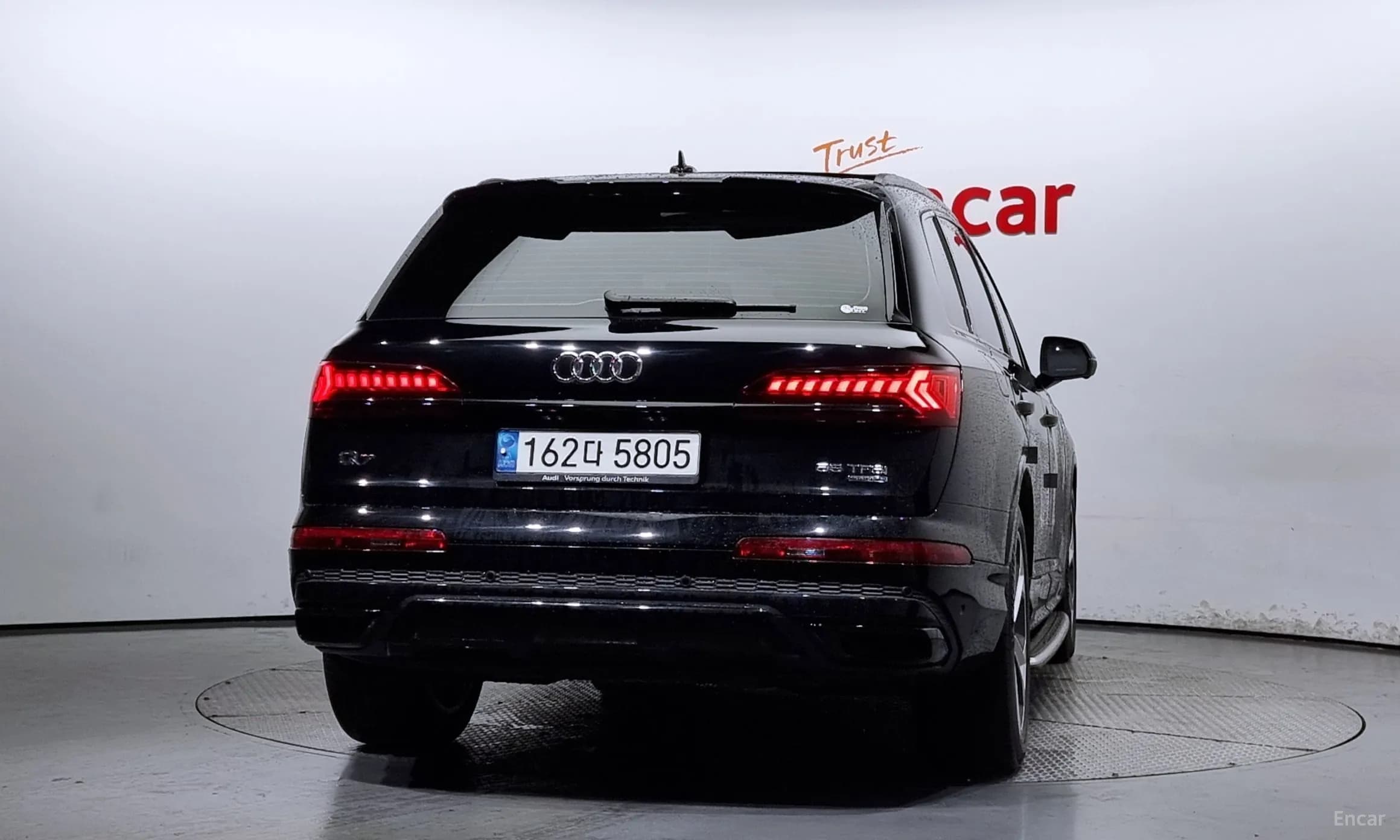 Q7 (4M)