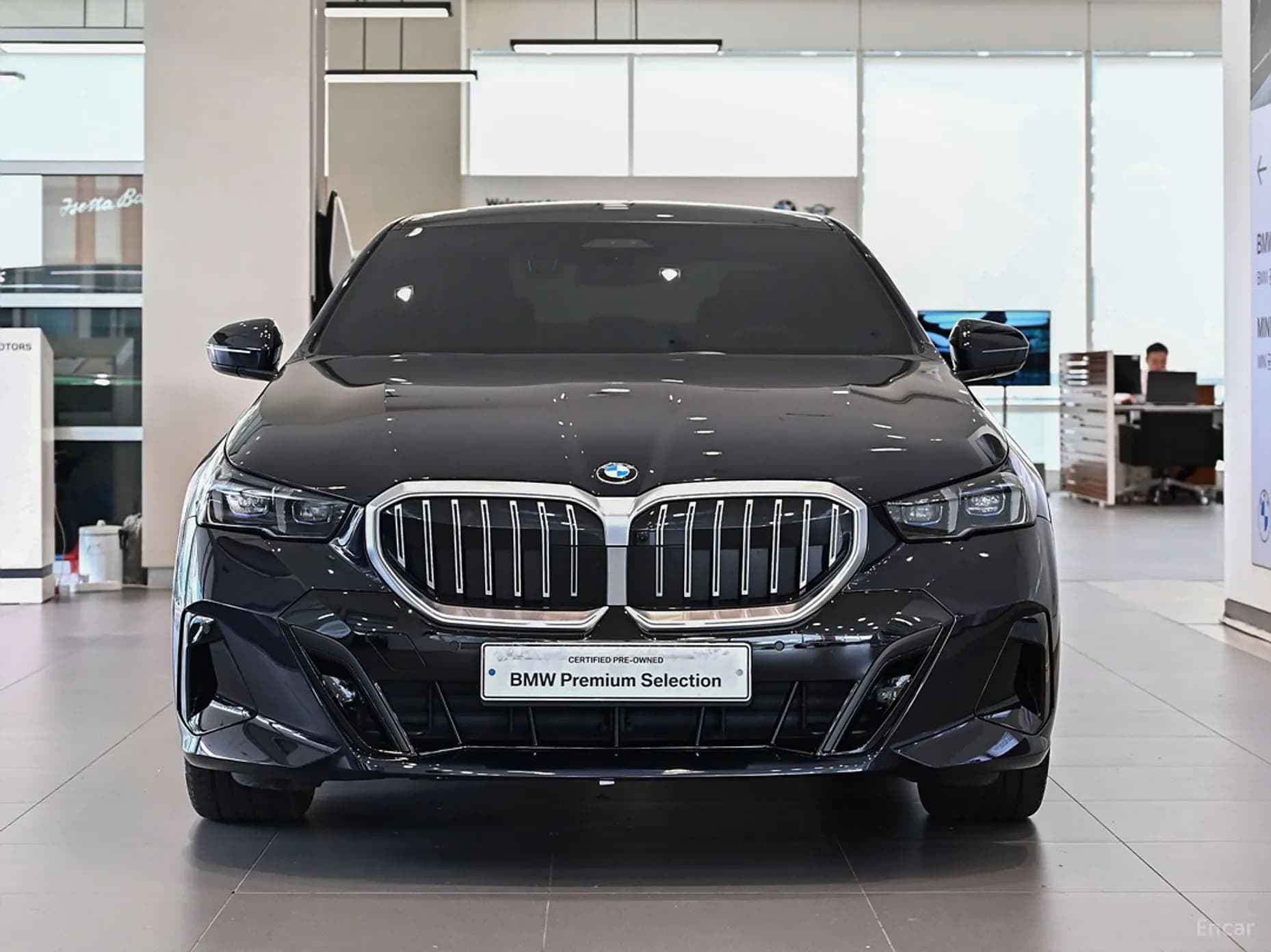 5 Series (G60)