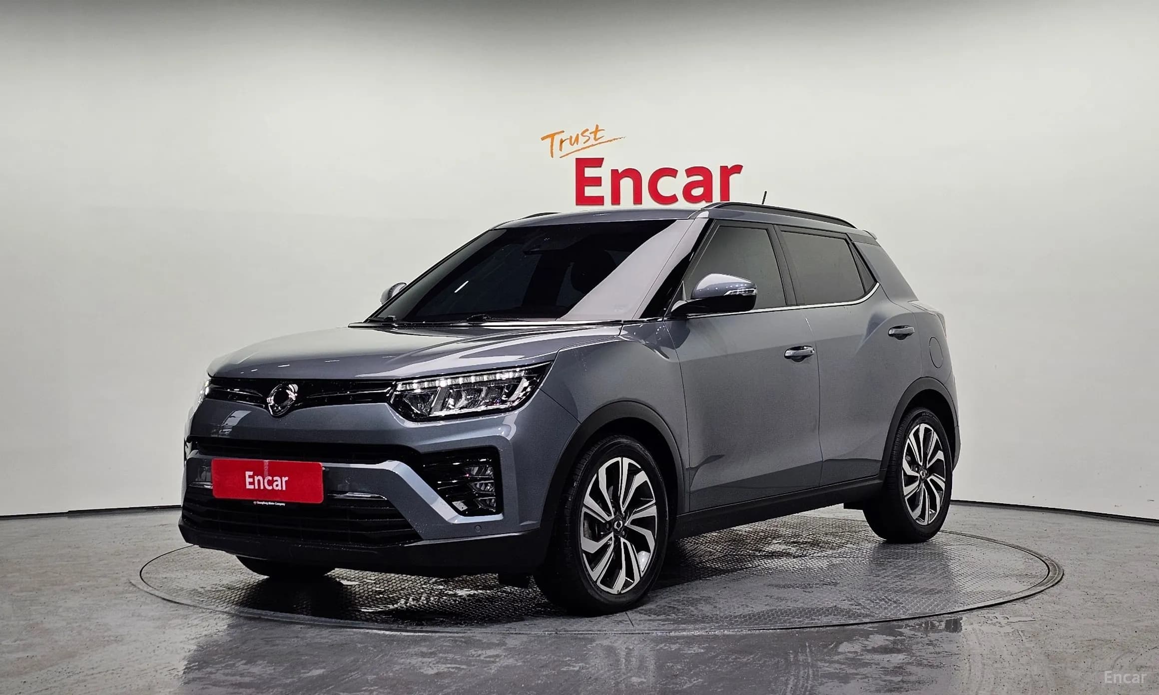 Berry New Tivoli