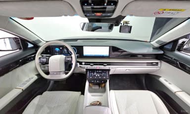 Grandeur (GN7)