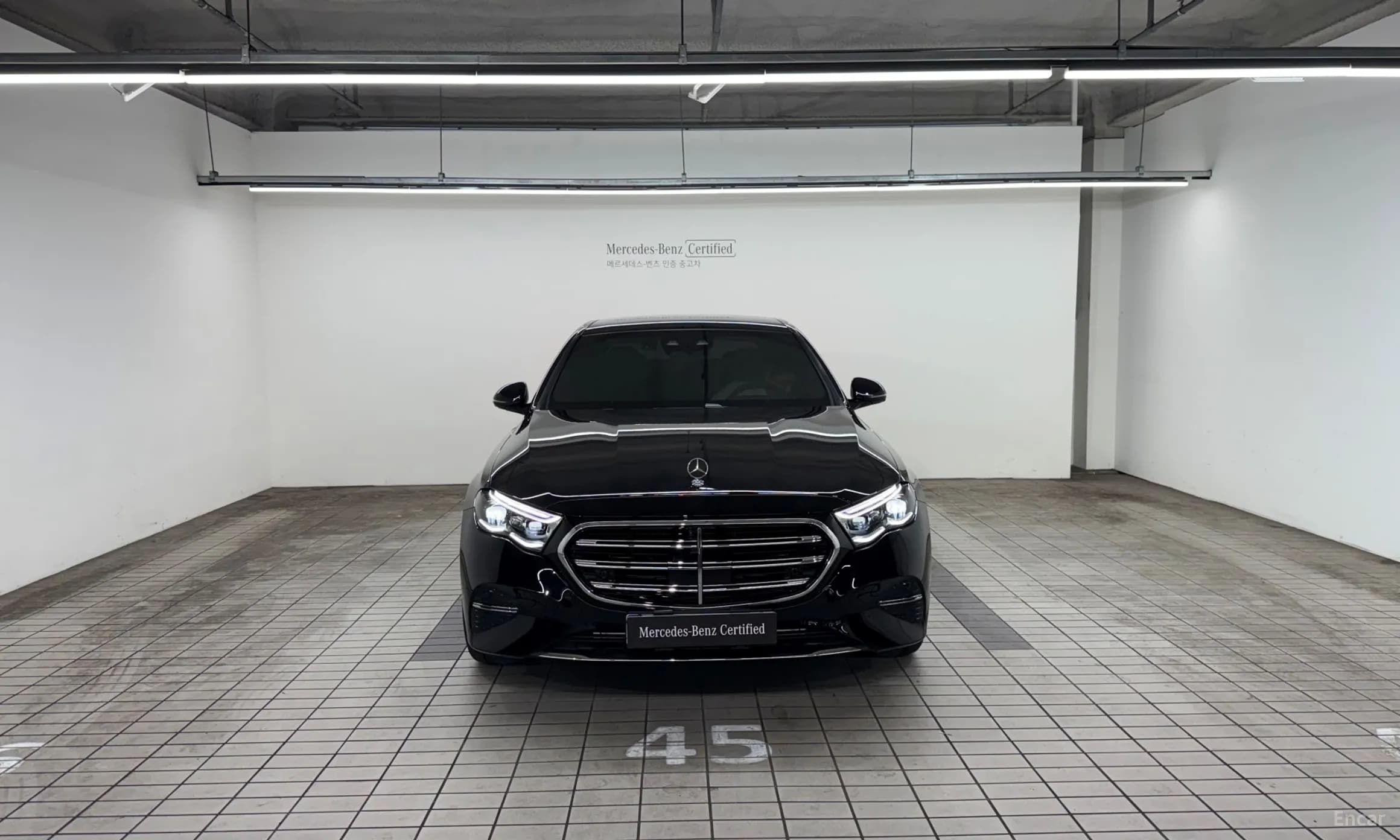 E-Class W214