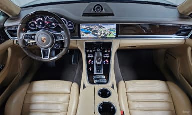 Panamera (971)
