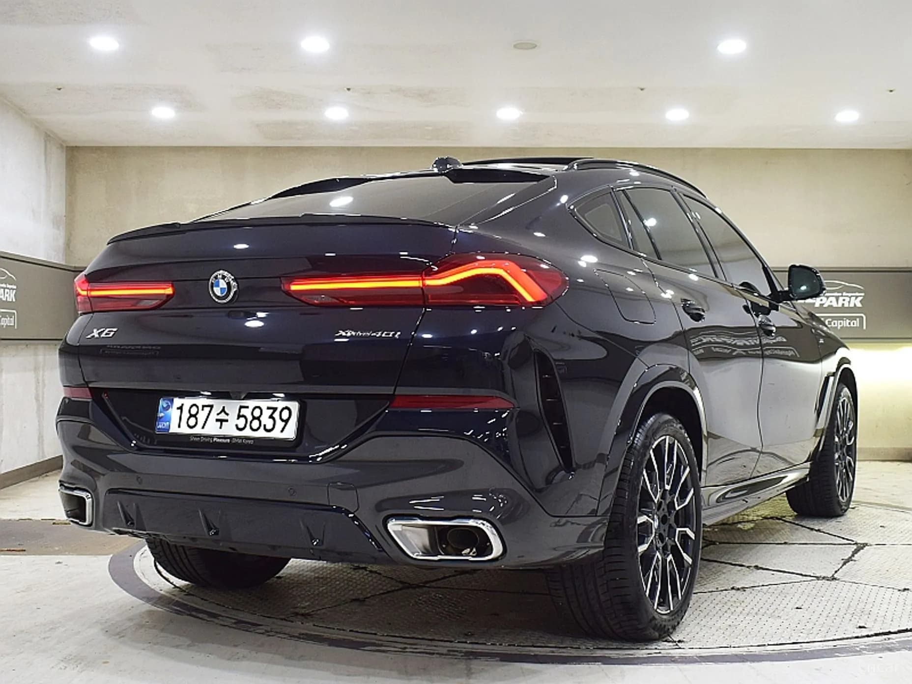 X6 (G06)