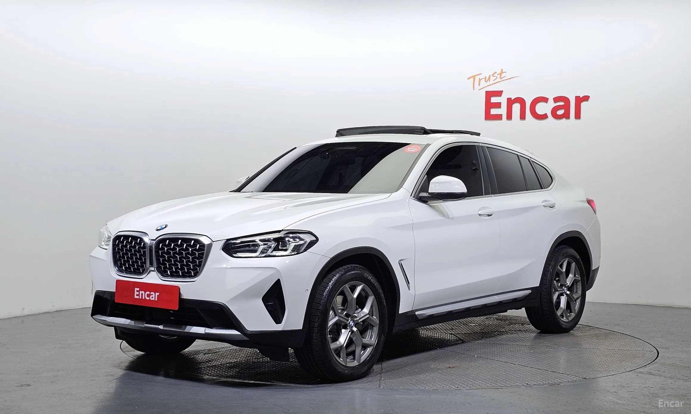 X4 (G02)