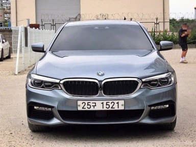 5 Series (G30)