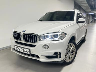 X5 (F15)