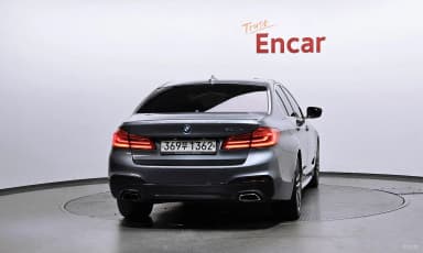 5 Series (G30)