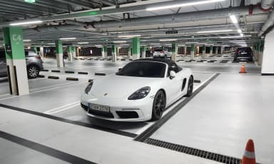 718 Boxster
