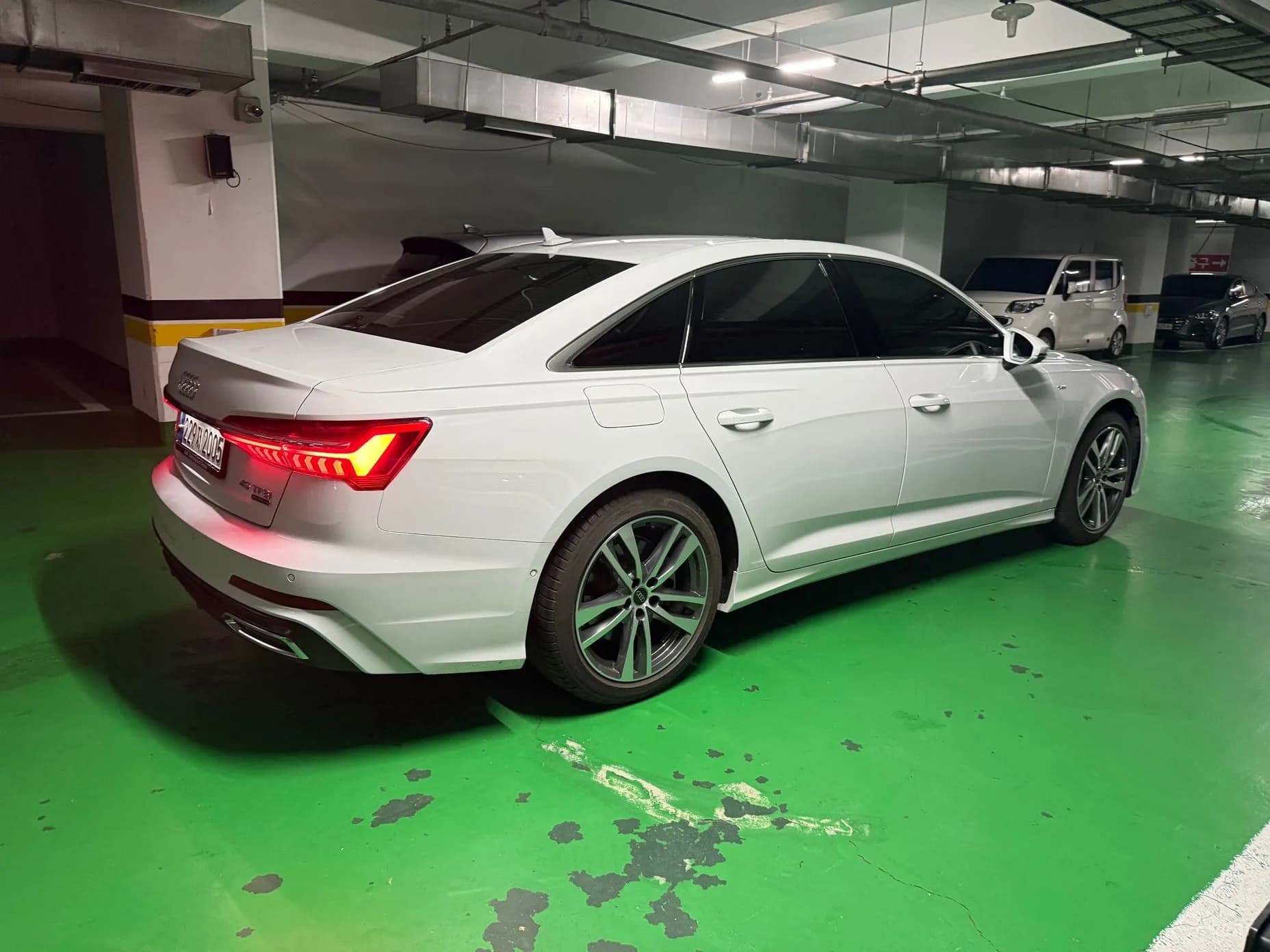 A6 (C8)