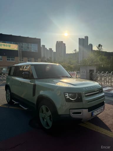 Defender (L663)