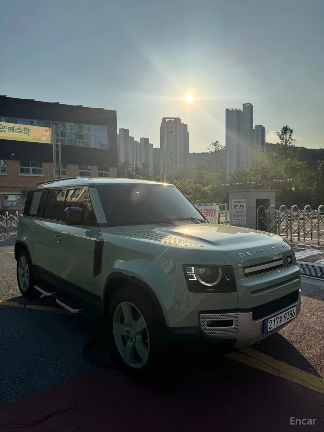 Defender (L663)