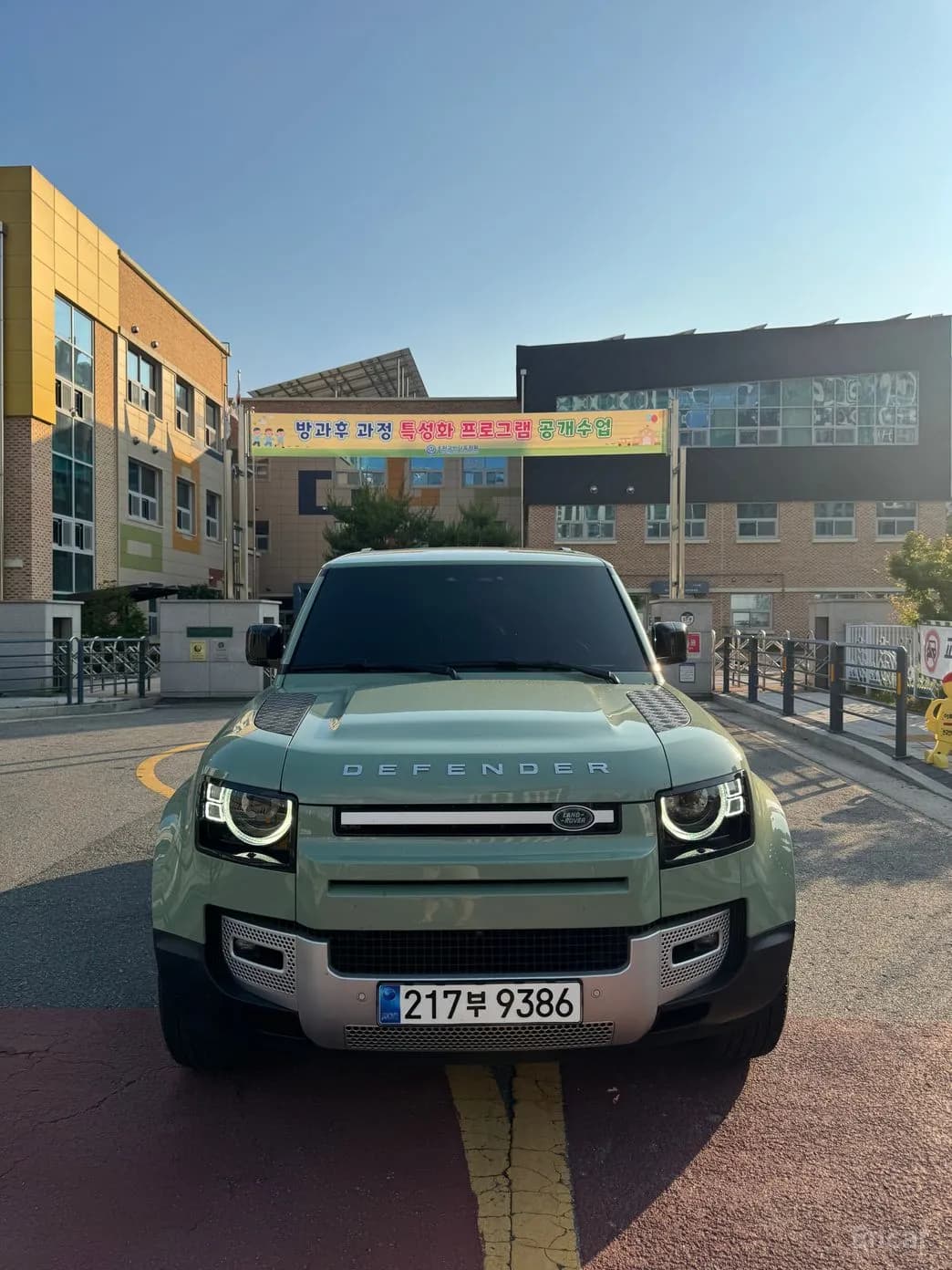 Defender (L663)