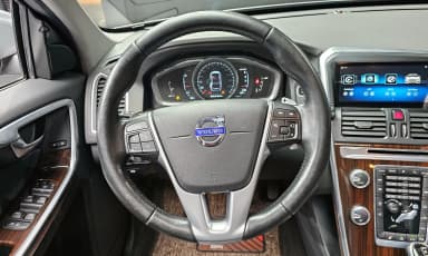 XC60