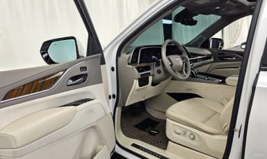 Escalade 5th Generation