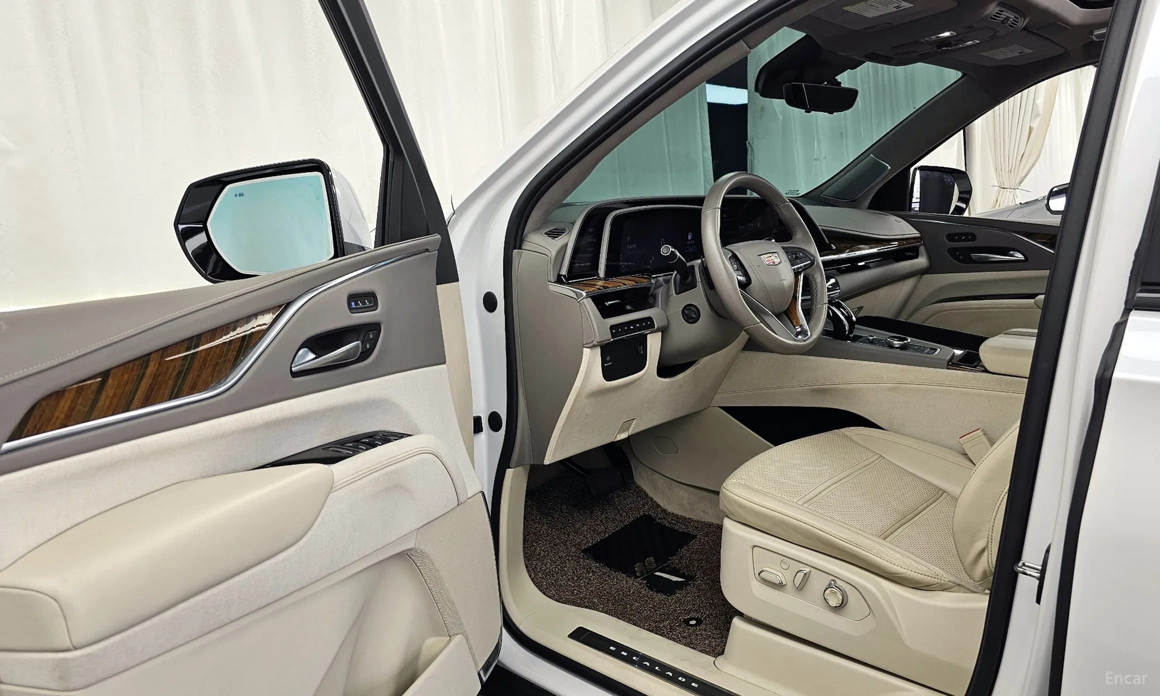 Escalade 5th Generation