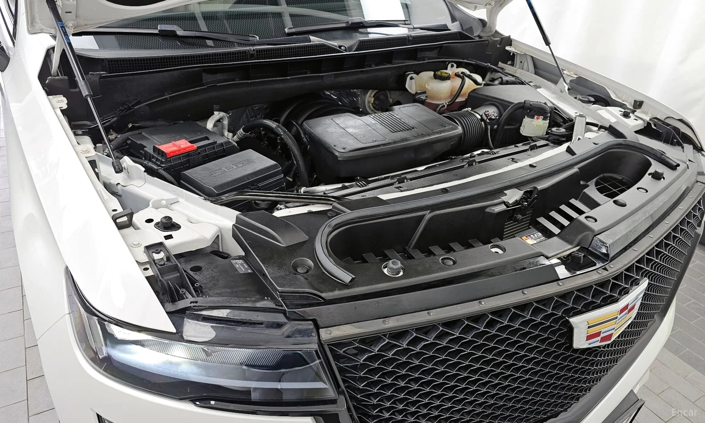 Escalade 5th Generation