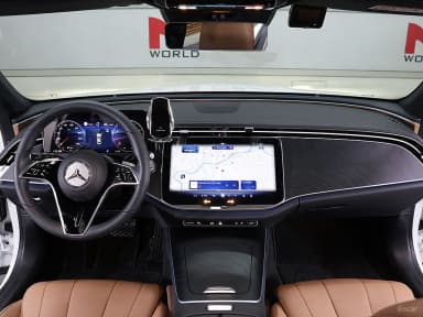 E-Class W214