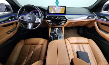 5 Series (G30)