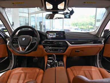 5 Series (G30)
