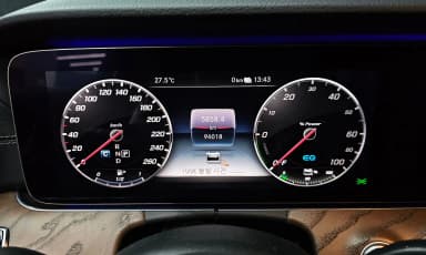 E-Class W213