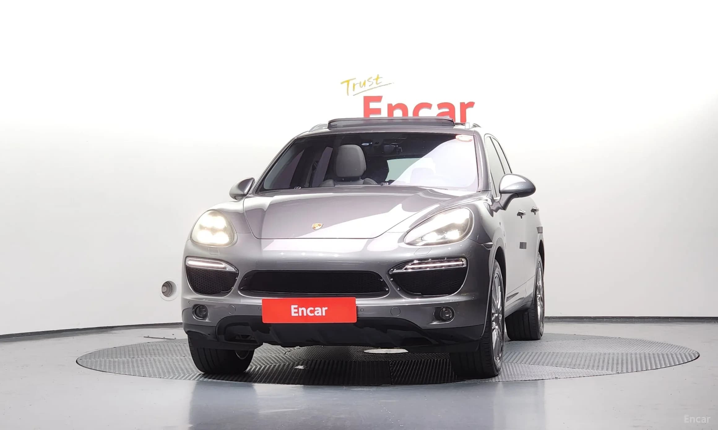 New Cayenne