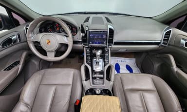 New Cayenne