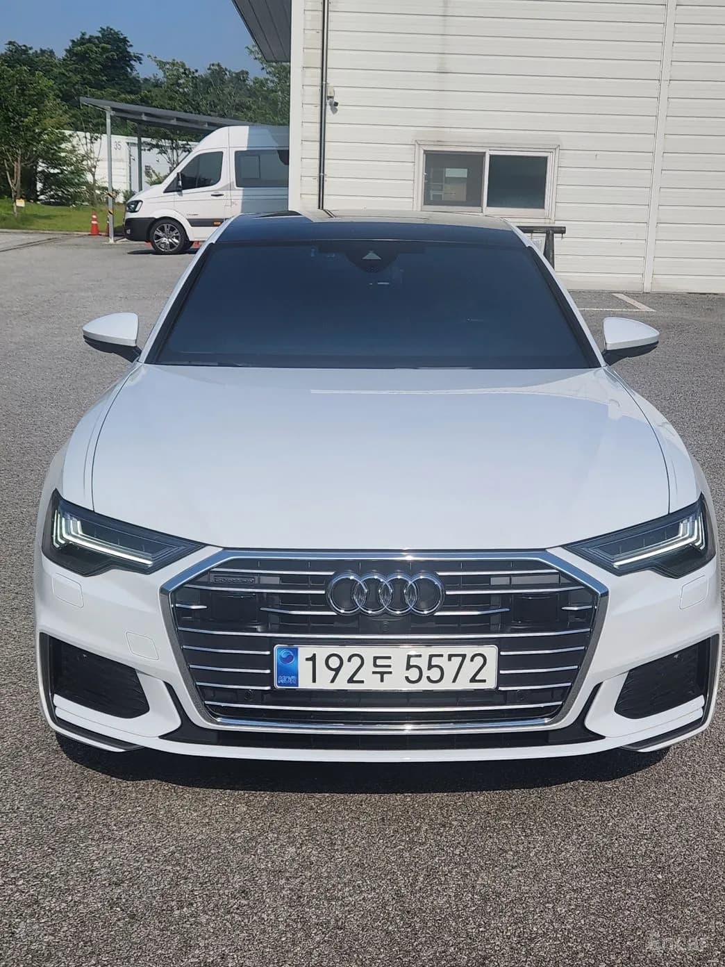 A6 (C8)
