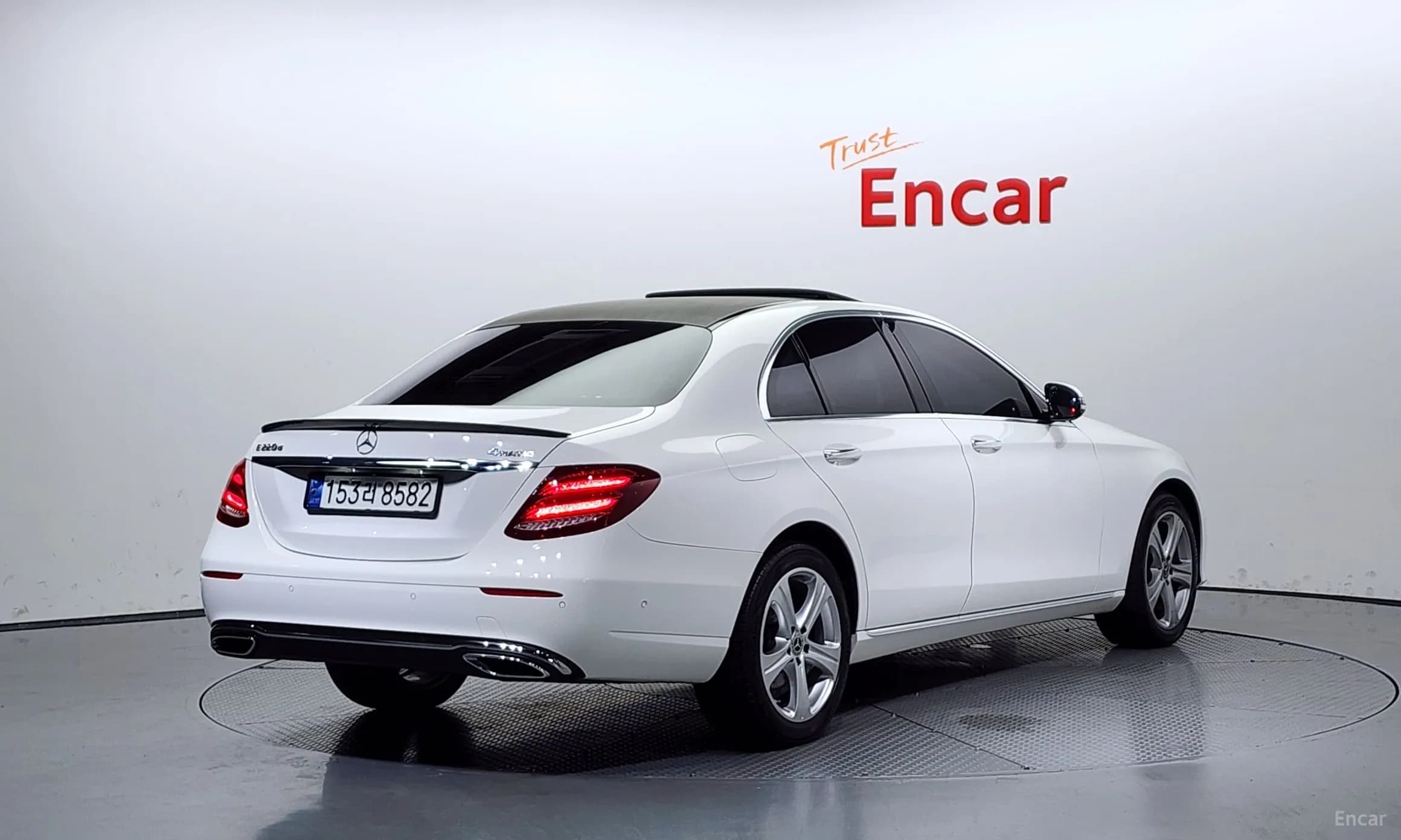 E-Class W213