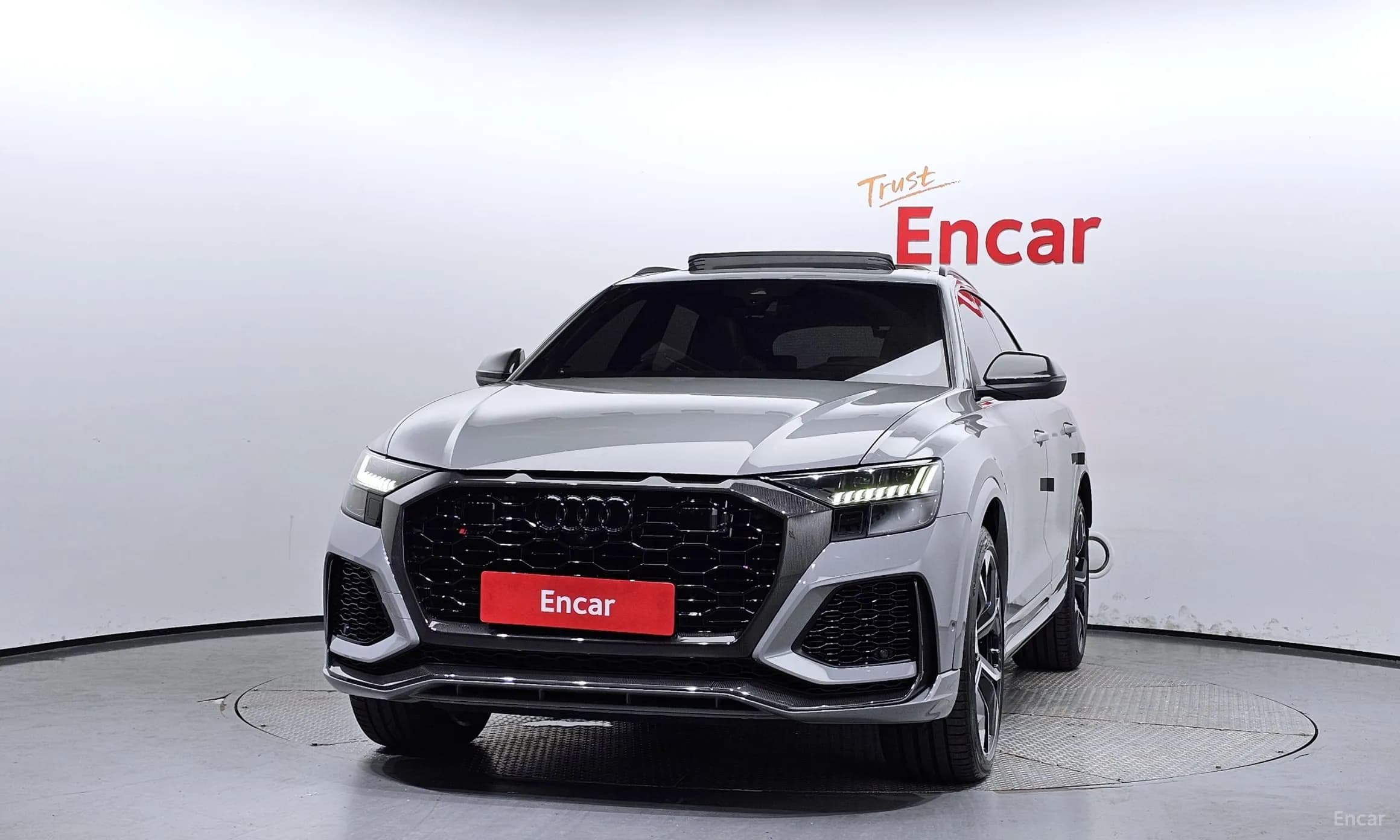 RSQ8 (4M)