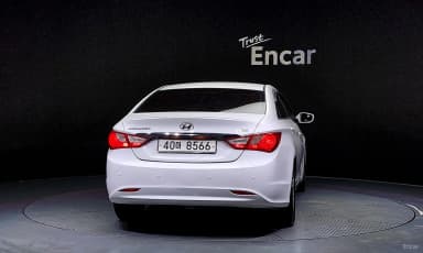 YF Sonata