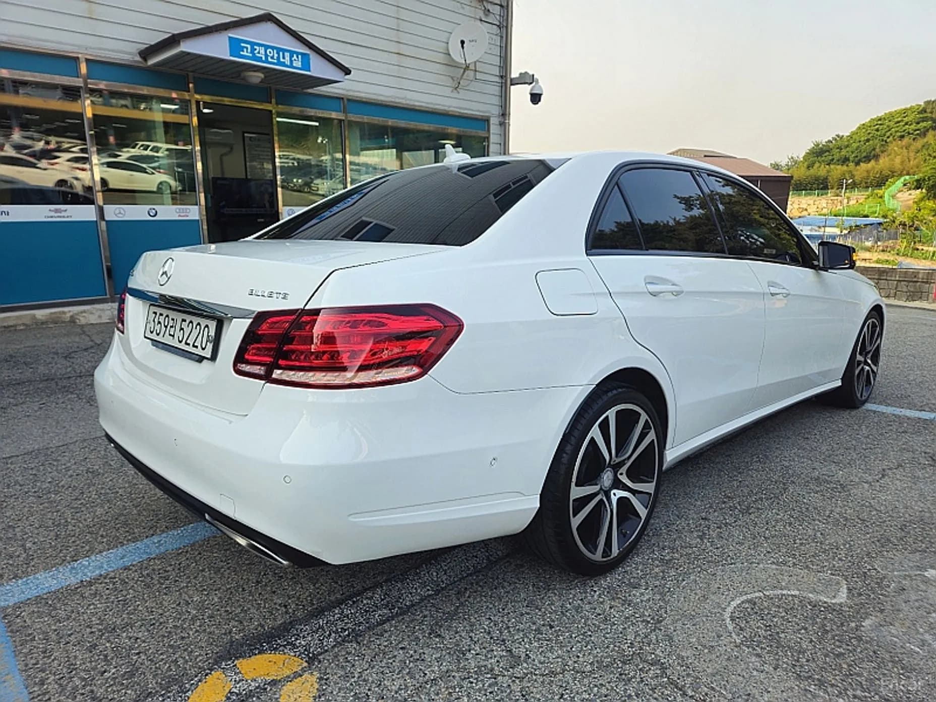 E-Class W212
