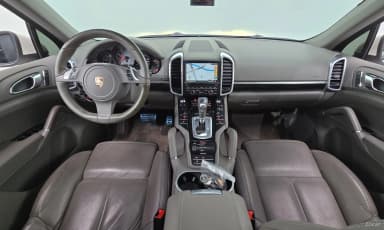 New Cayenne