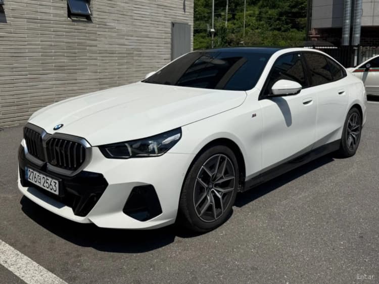 5 Series (G60)