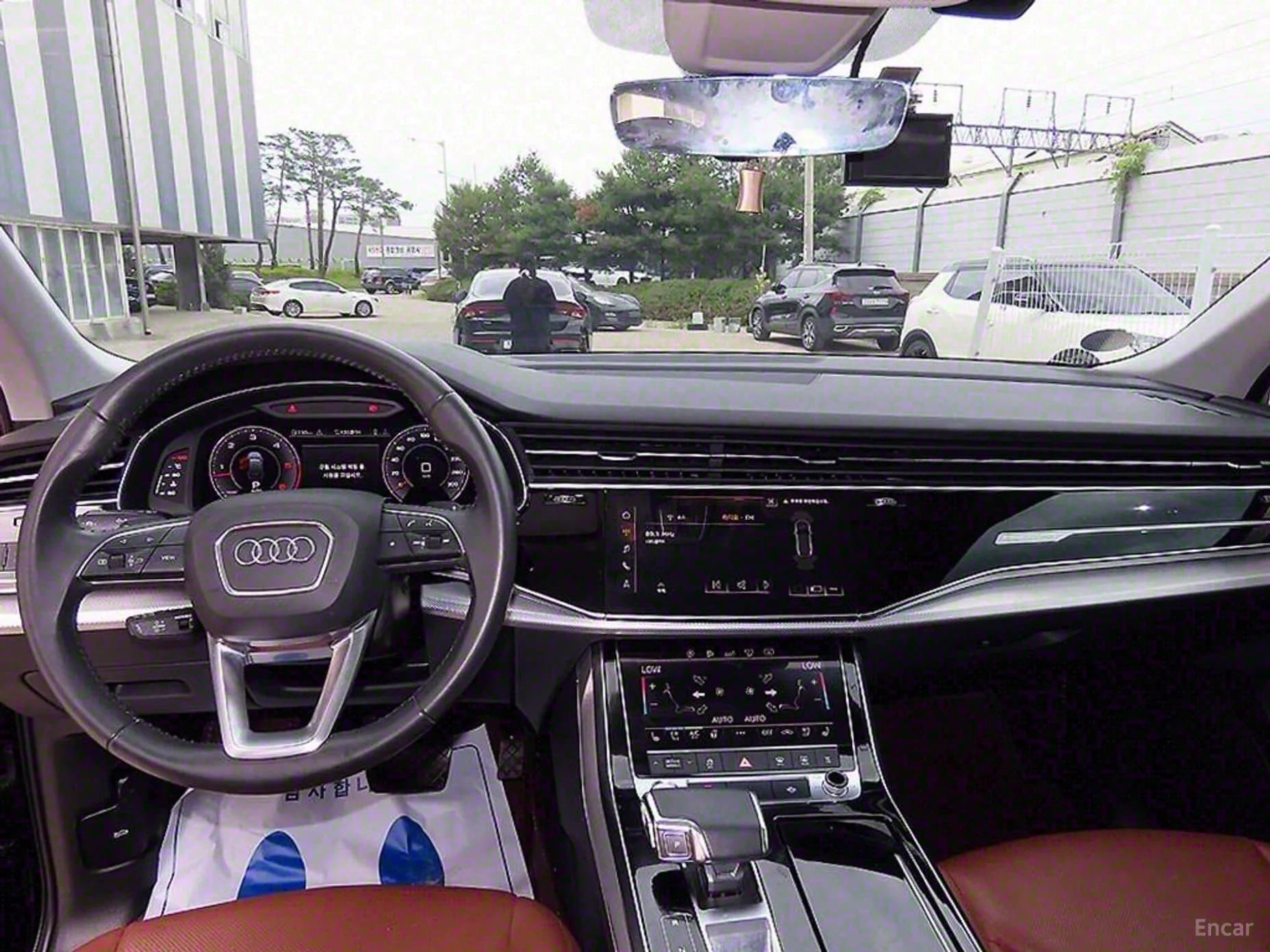 Q7 (4M)