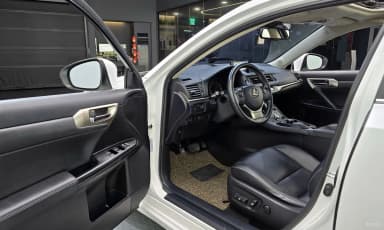 CT200h