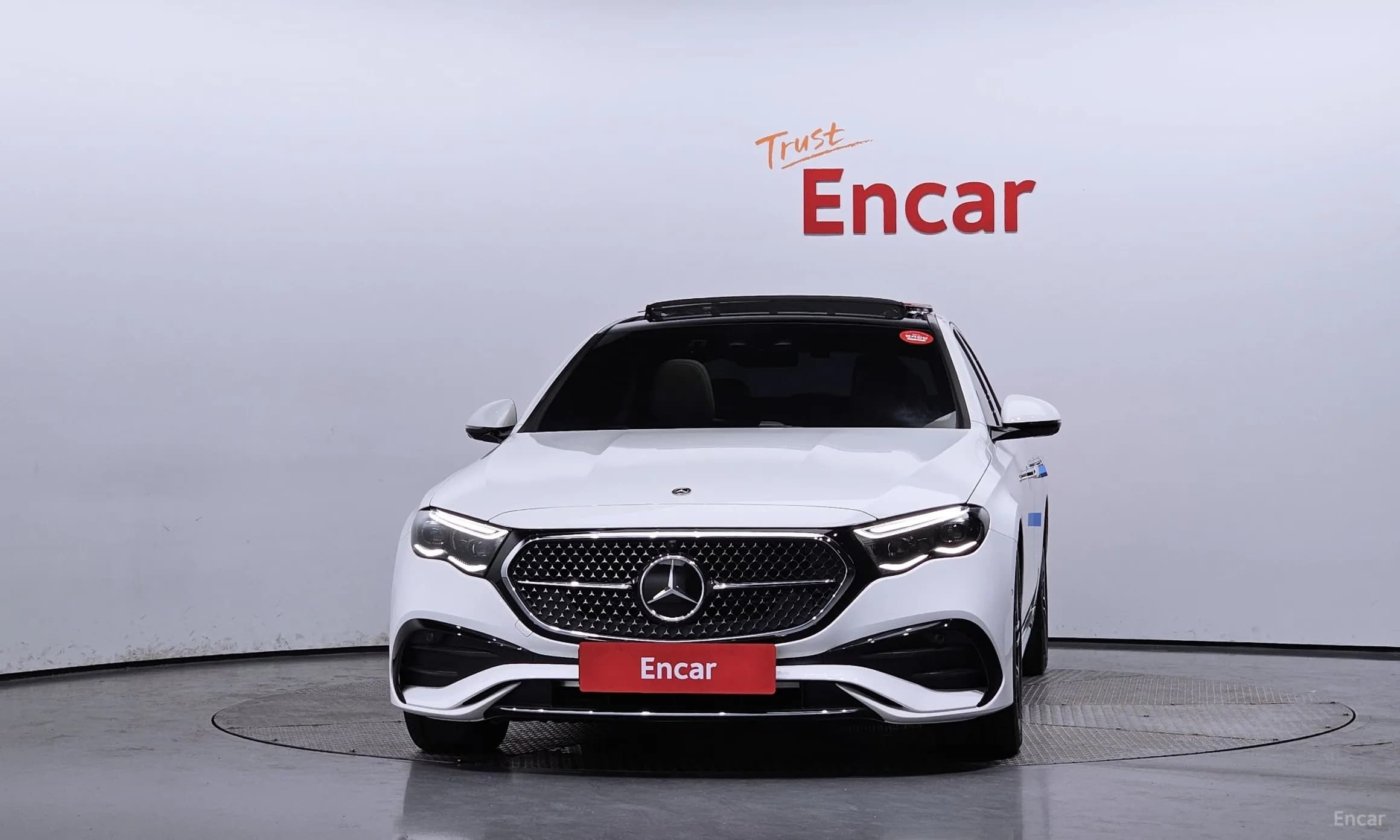 E-Class W214