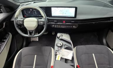 EV6