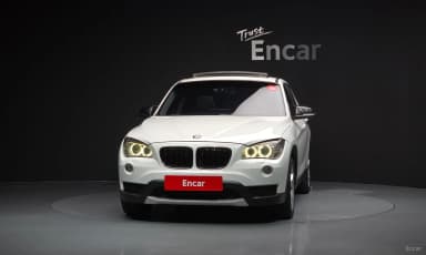 X1 (E84)