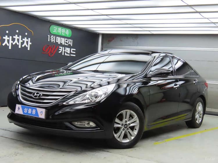 YF Sonata