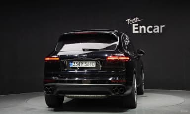 New Cayenne