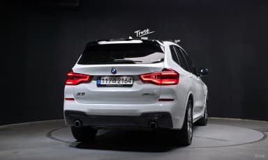X3 (G01)