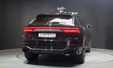 RSQ8 (4M)