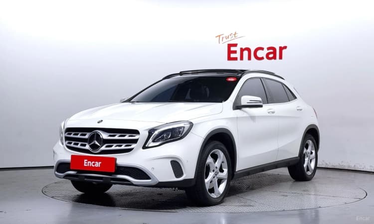 GLA-Class X156