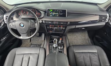 X5 (F15)