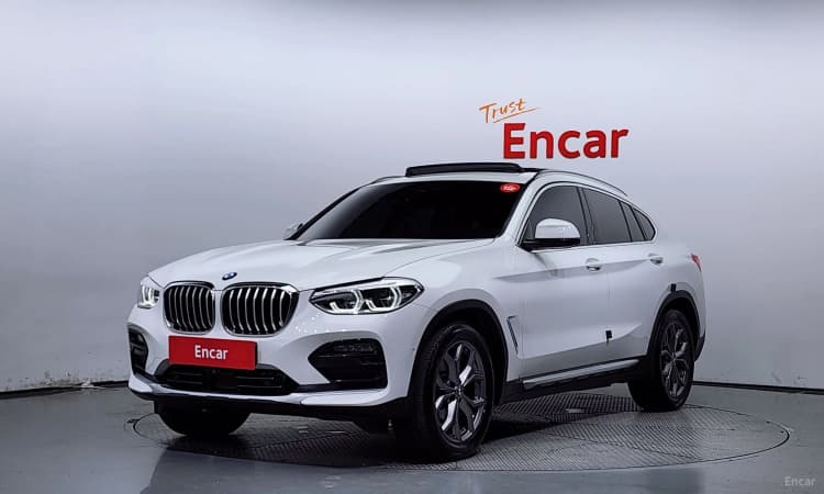 X4 (G02)