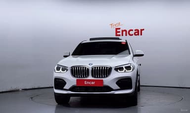 X4 (G02)