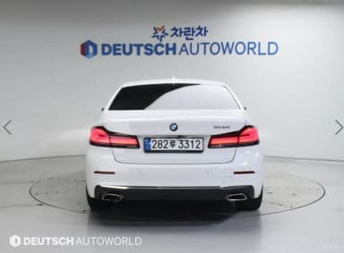5 Series (G30)