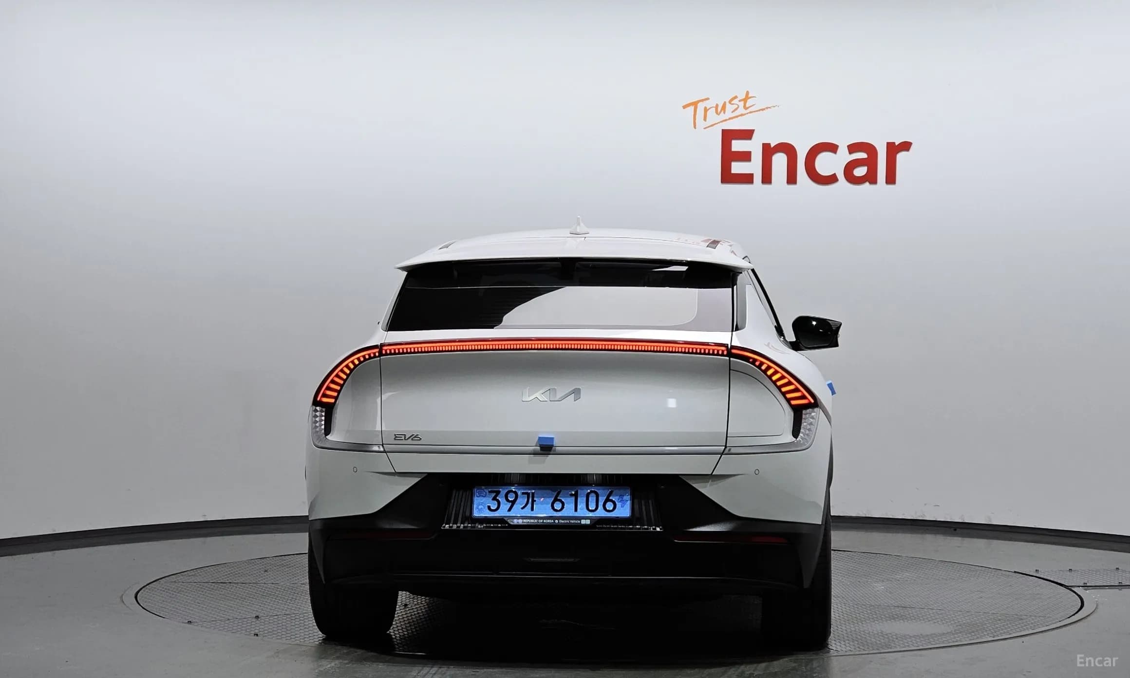 EV6