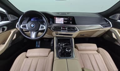 X6 (G06)