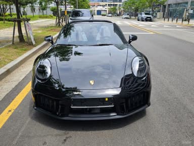 911 (992)
